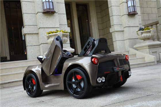 2023 κατασκευασμένο σε νεότερη 12 Volt παιδιά ηλεκτρική βόλτα σε αυτοκίνητο με δύο ανοιχτές πόρτες καφέ
