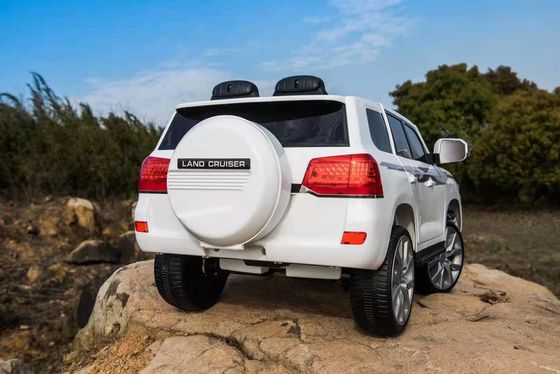 2023 Προϊόντα Μαύρο/Λευκό Διπλό καθιστικό 12V τηλεχειριστήριος μπαταρία για παιδιά