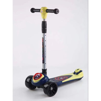 Μεγέθος κουτί 71*51*62 Τρεις τροχούς Kick Scooter για παιδιά Quick Folding Design Direct